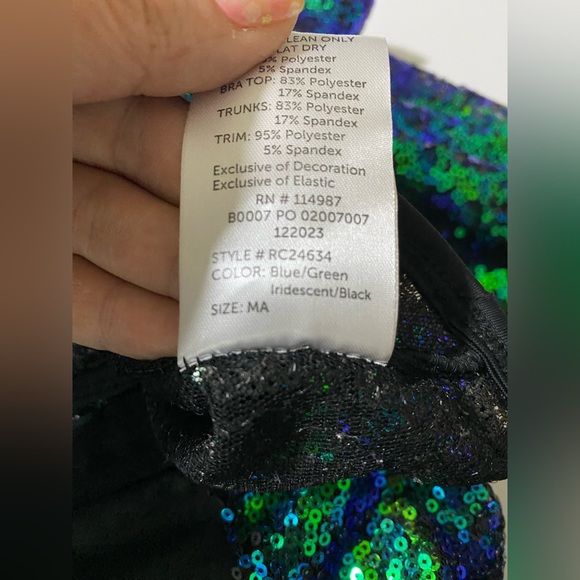 Revolution Dance Costume 2 piece hip hop BREAK MY SOUL RC24634 MA-Medium adult - Picture 9 of 10